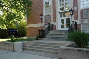Roger Adams Lab of Chemical Engineering